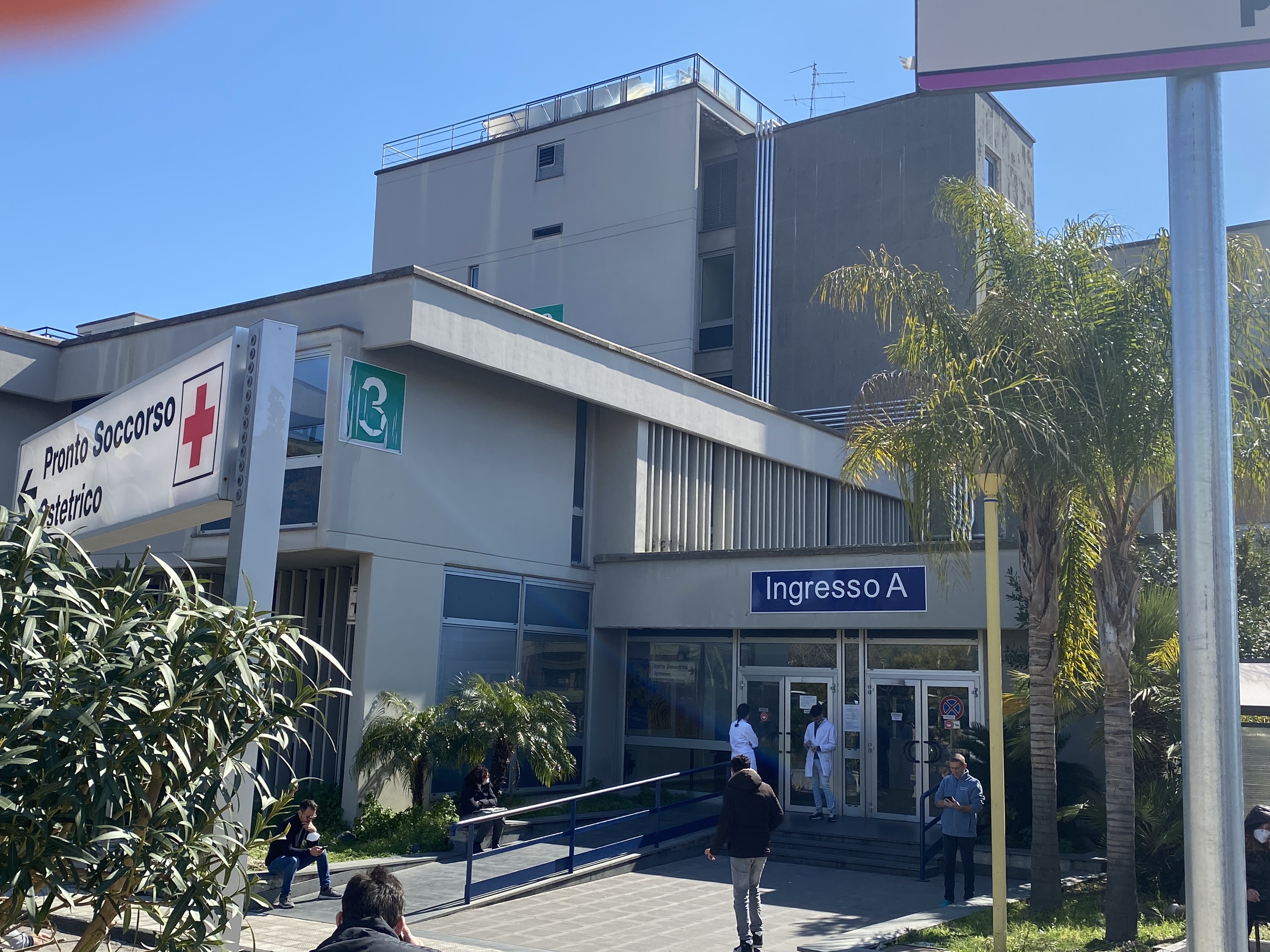 L'ingresso A dell'edificio 3 del Policlinico 